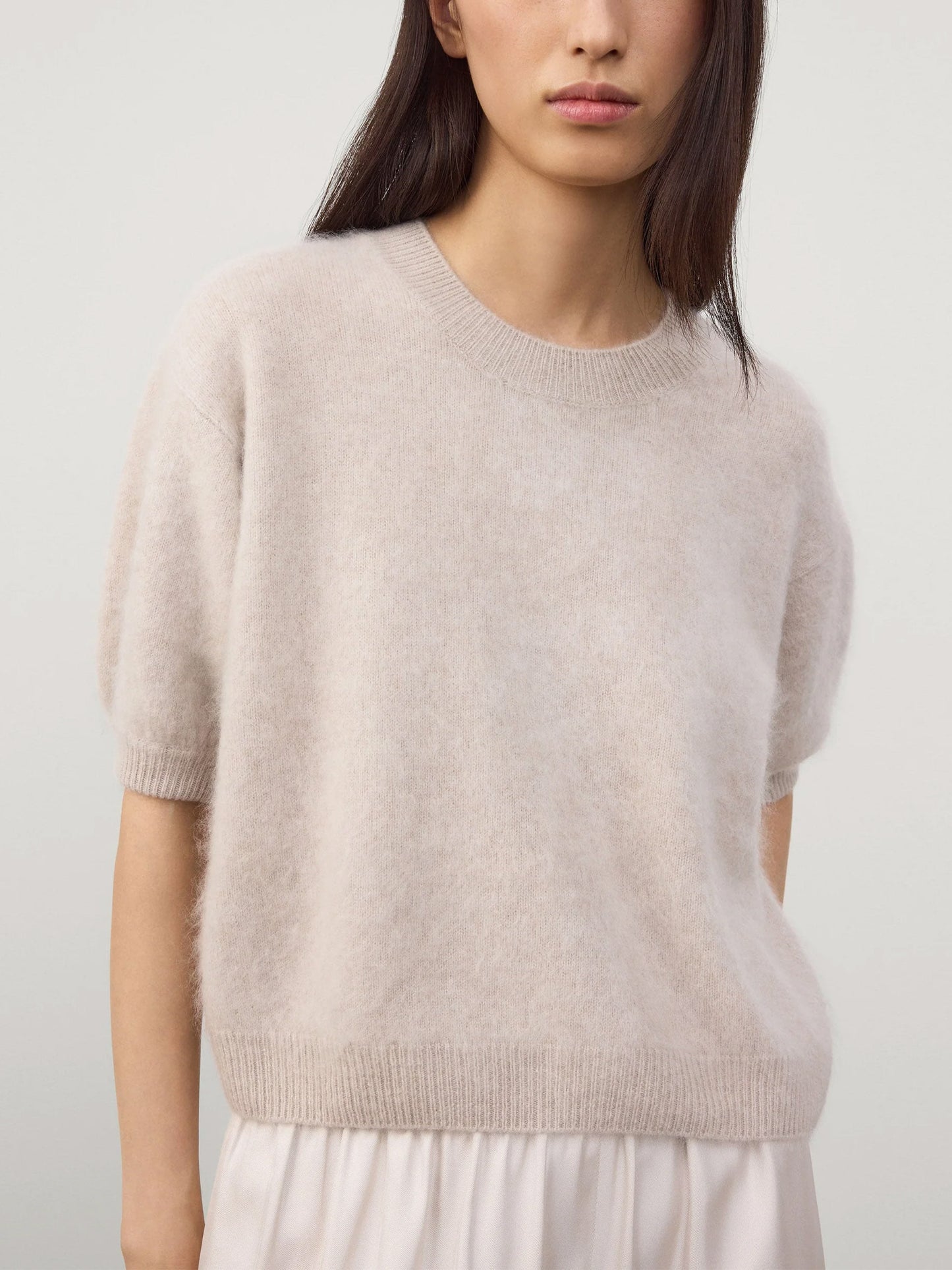 Lisa Yang – Kurzarm-Pullover Juniper aus Kaschmir für Damen Sand Beige