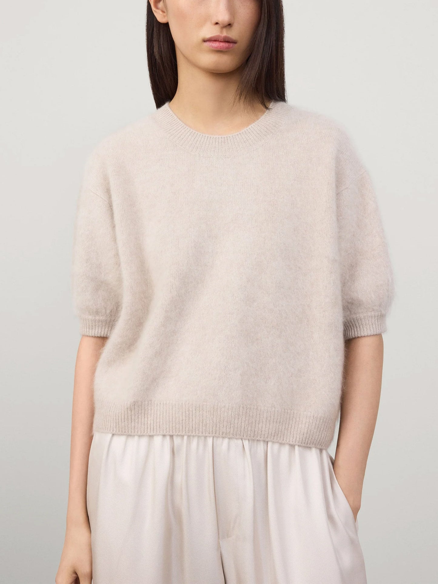 Lisa Yang – Kurzarm-Pullover Juniper aus Kaschmir für Damen Sand Beige