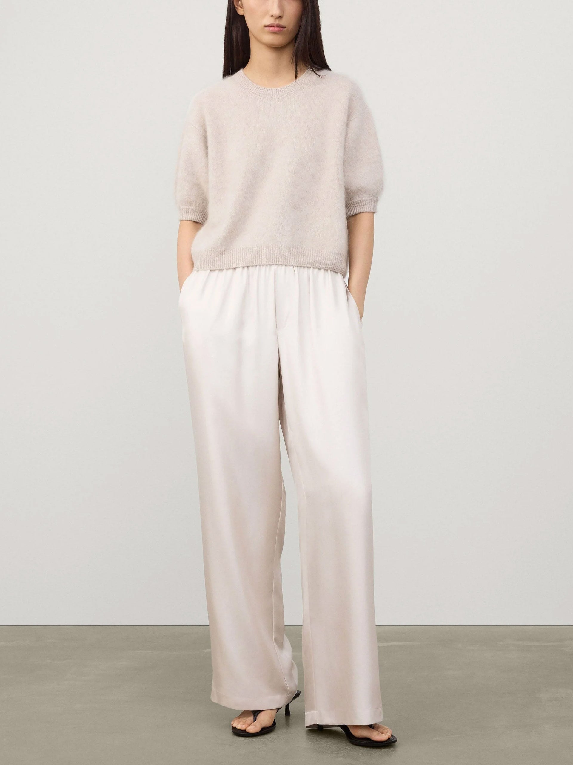 Lisa Yang – Kurzarm-Pullover Juniper aus Kaschmir für Damen Sand Beige