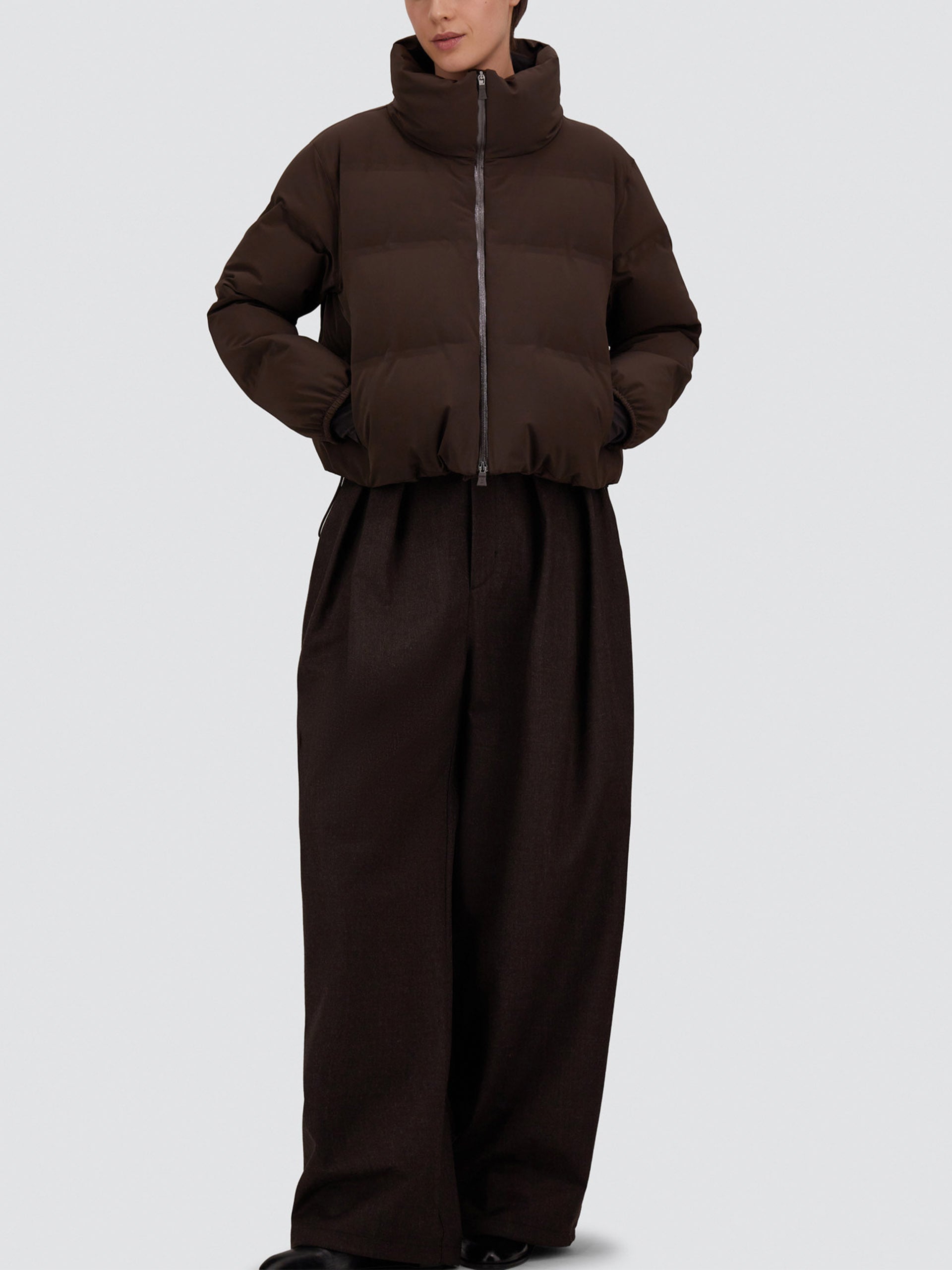 Herno – Kurze Daunenjacke mit Stehkragen für Damen in Dunkelbraun - Dark Brown