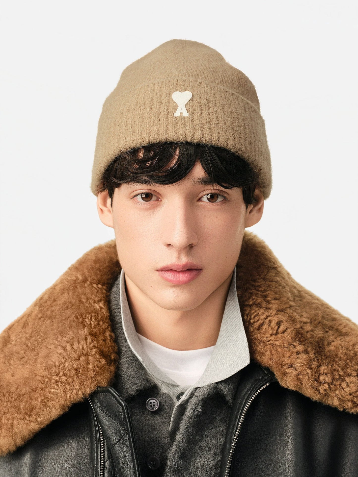 Ami Paris – Beanie Ami De Coeur aus Alpaka-Strick Beige / Weiß - Beige / White