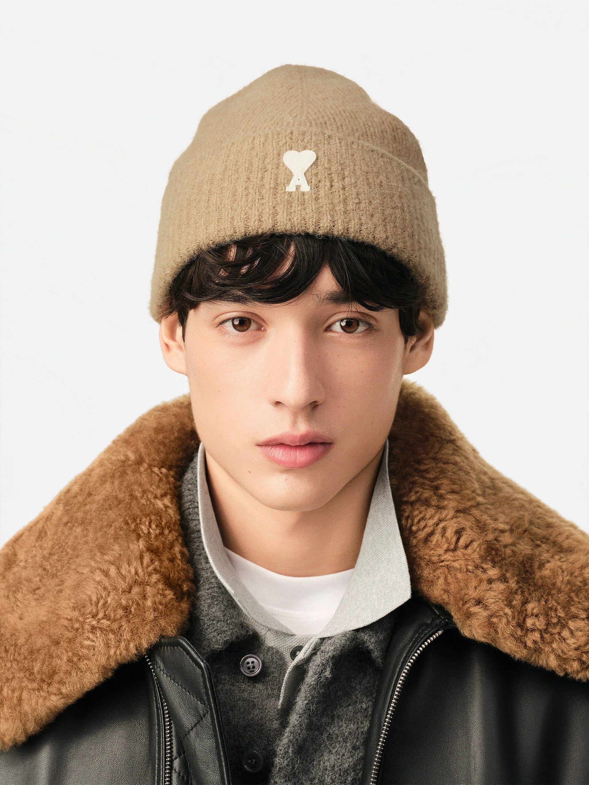 Ami Paris – Beanie Ami De Coeur aus Alpaka-Strick Beige / Weiß - Beige / White