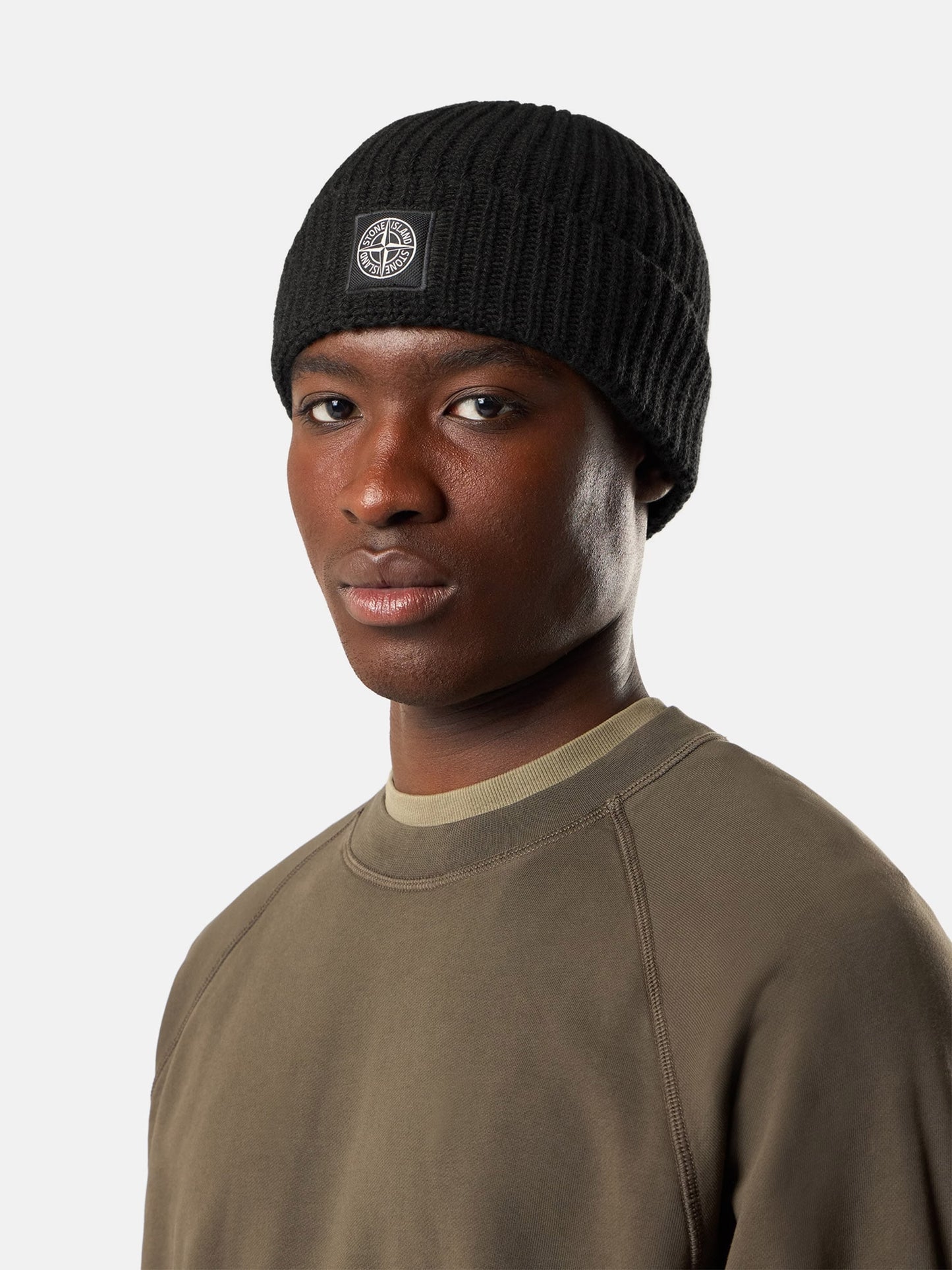 Stone Island – Mütze aus Wolle mit Kompass-Patch Schwarz - Black