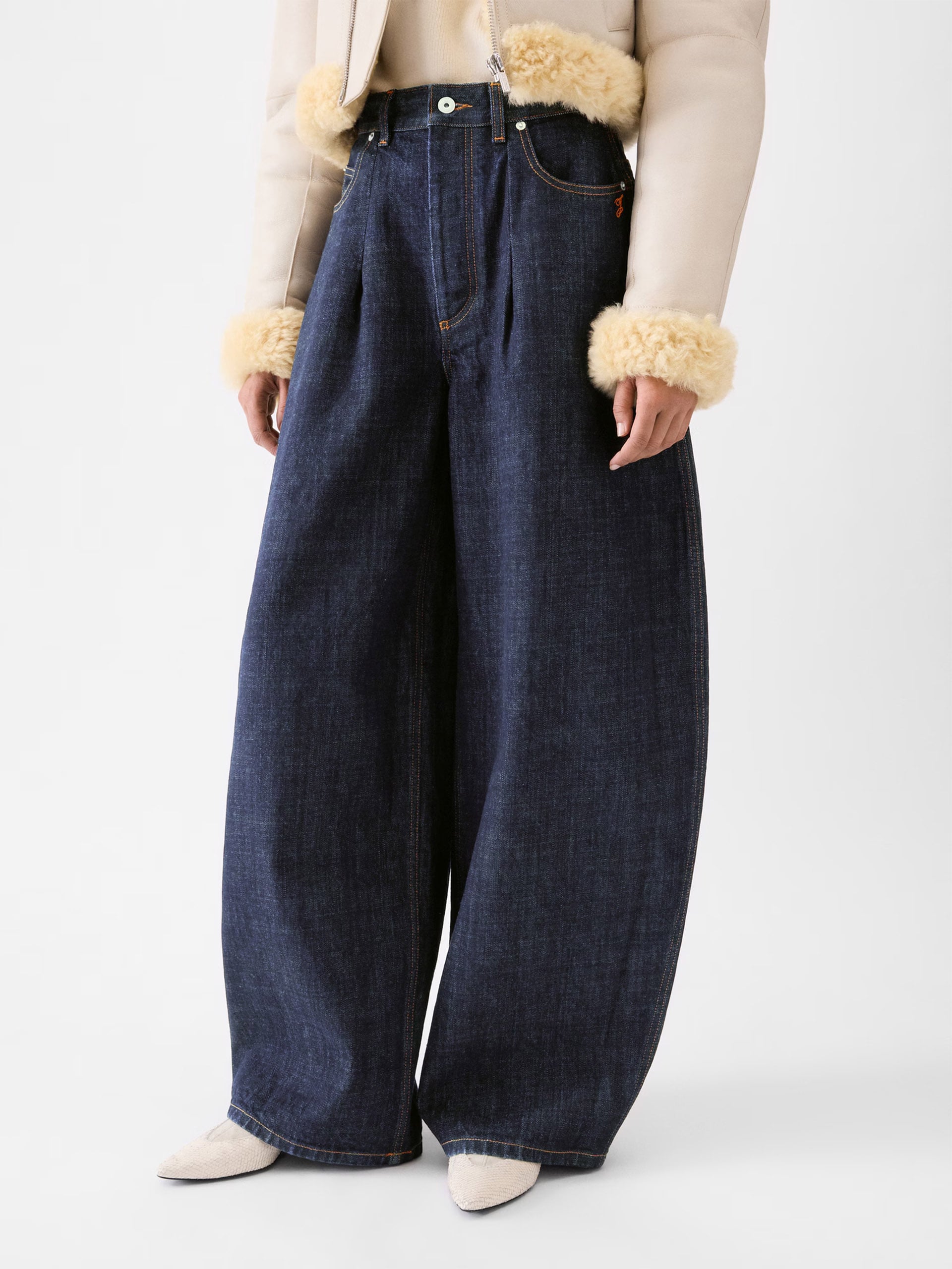 Jacquemus High-Rise Barrel-Jeans Ovalo für Damen Dunkelblau