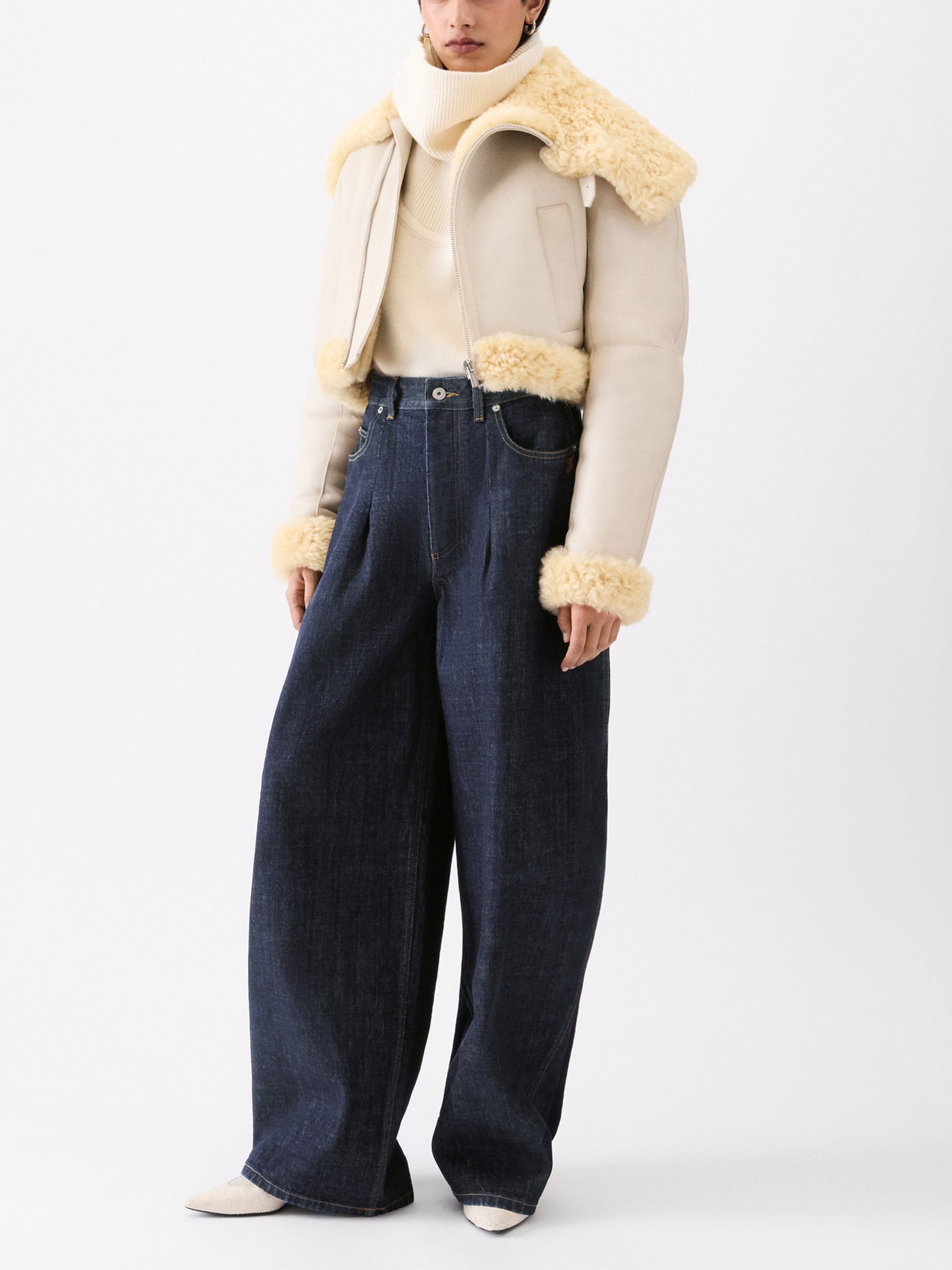 Jacquemus High-Rise Barrel-Jeans Ovalo für Damen Dunkelblau