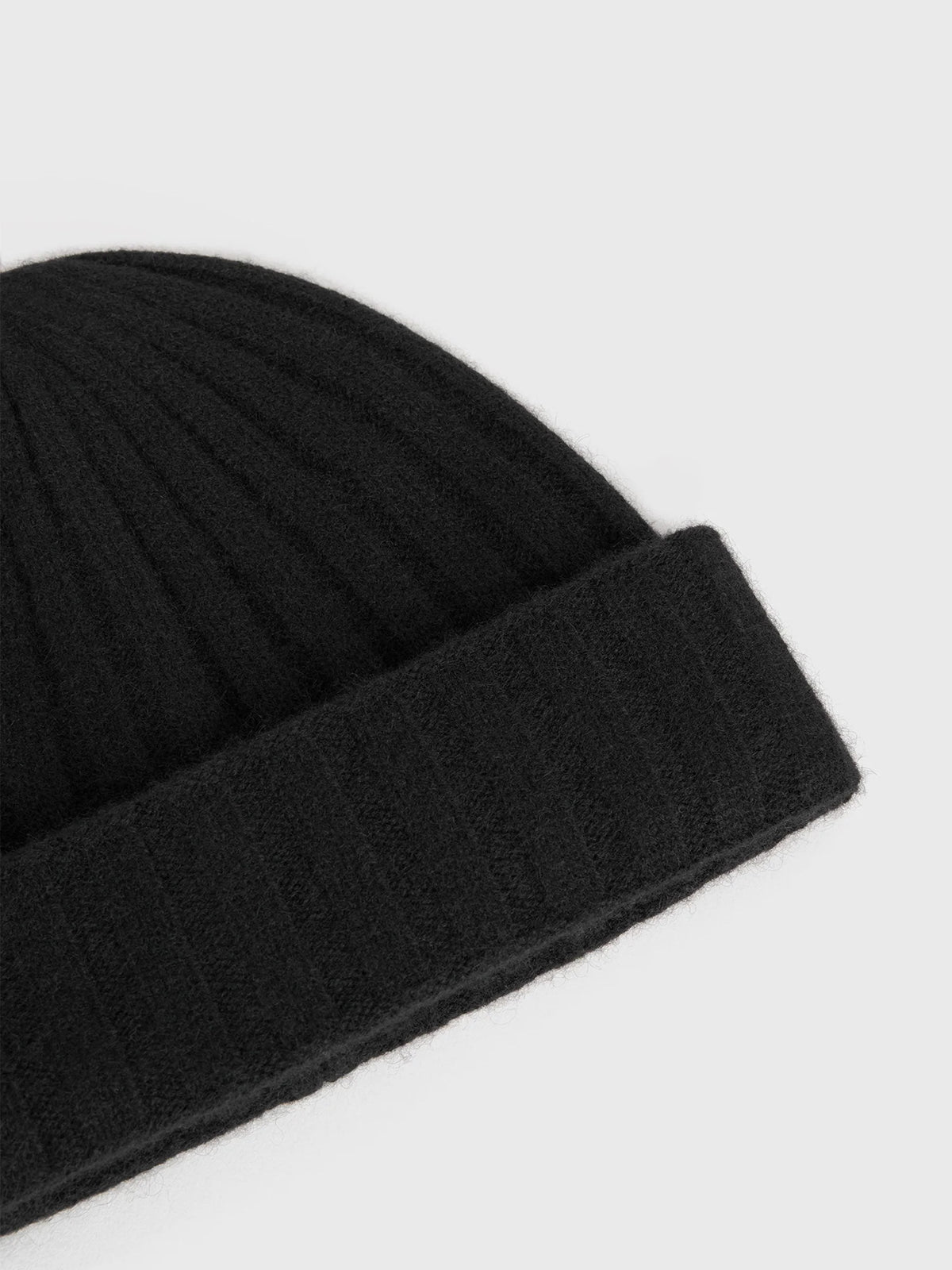 Toteme Gerippte Beanie aus Kaschmir Schwarz