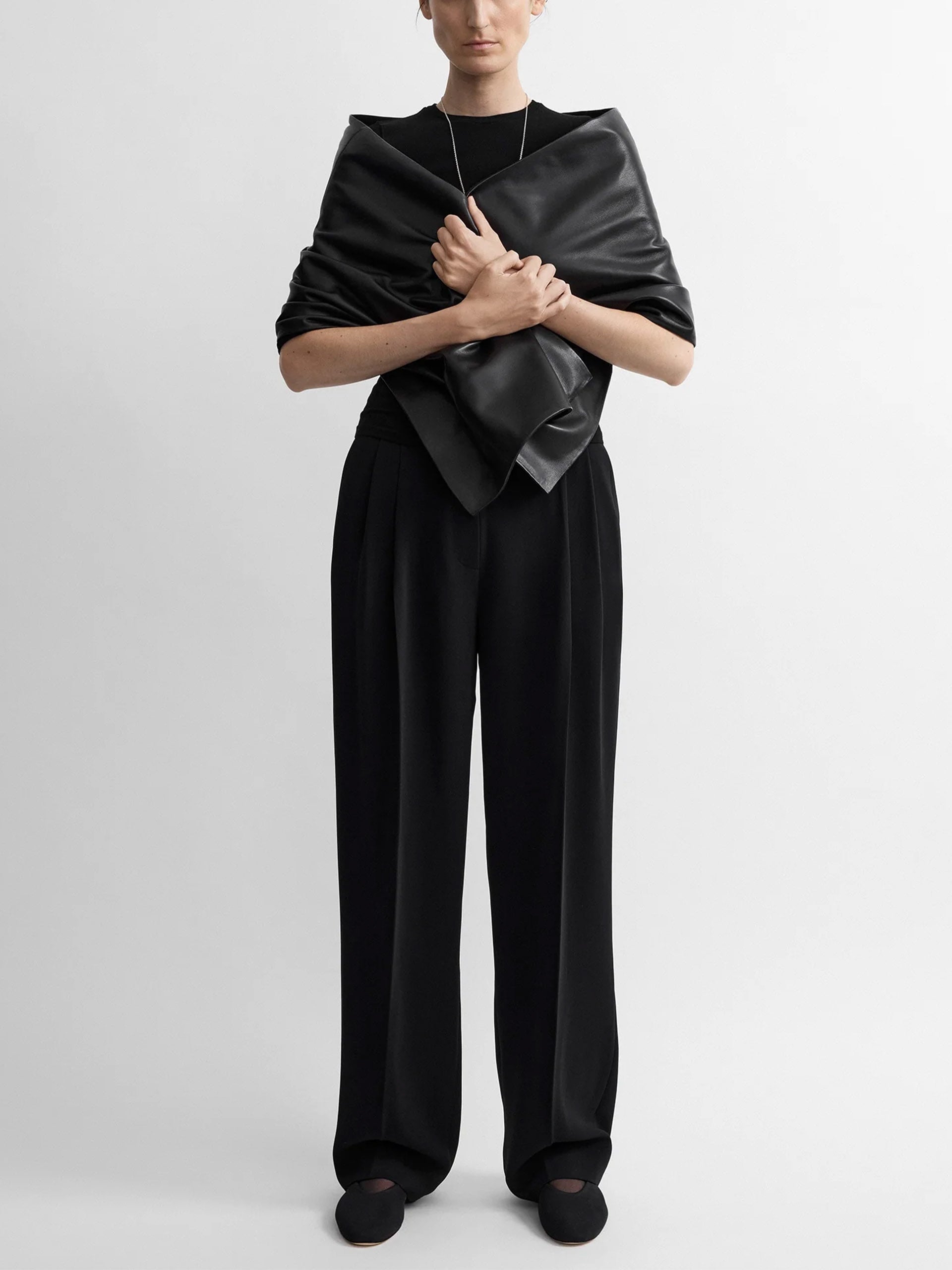 Toteme Hose mit doppelten Bundfalten für Damen Schwarz