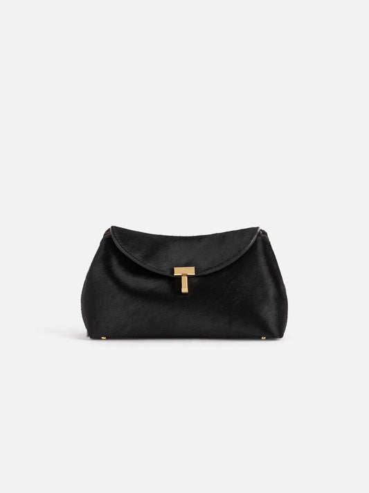 Toteme Clutch T-Lock Mini aus Leder in Pony-Optik Schwarz