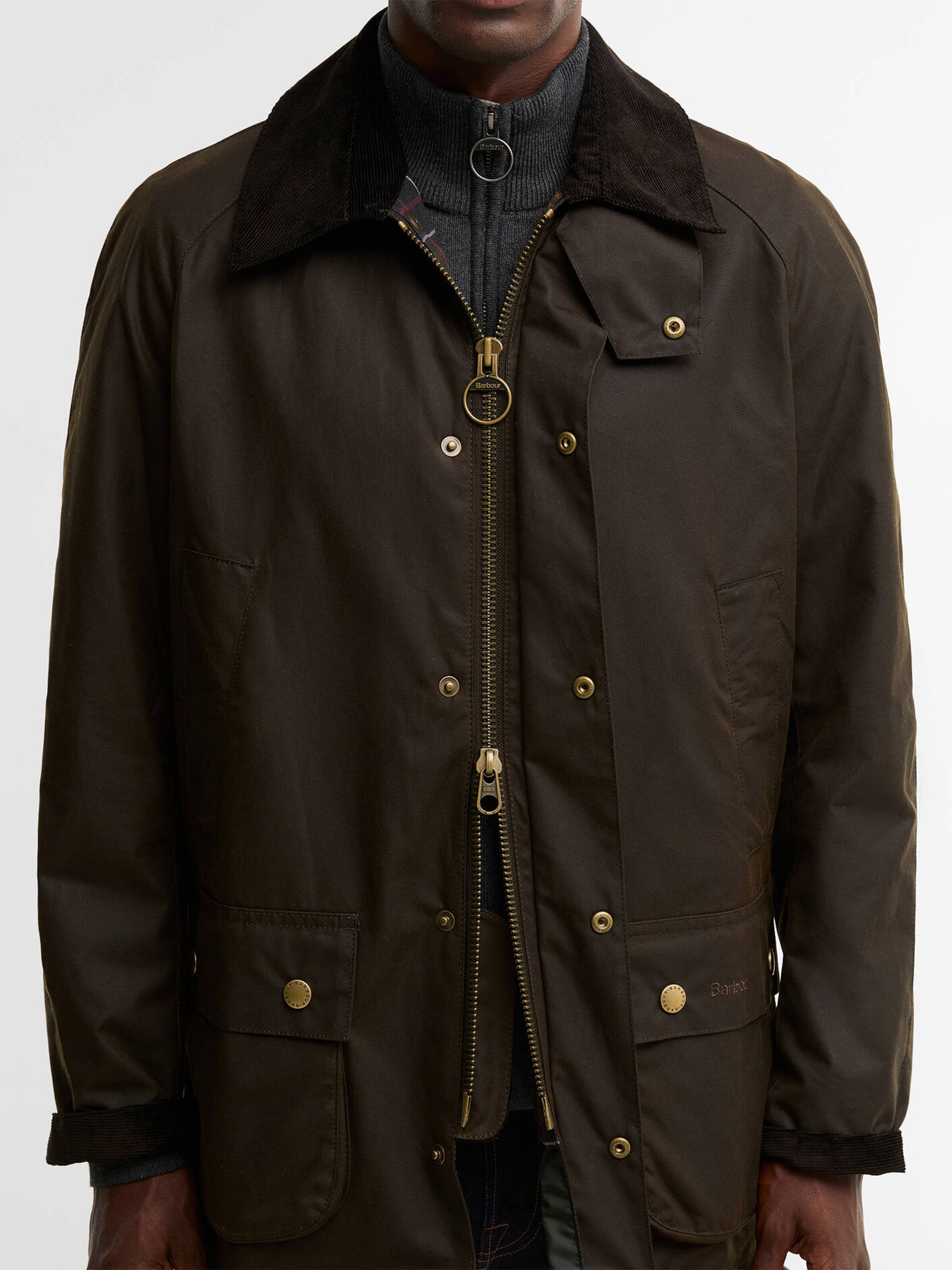 Barbour Wachsjacke Ashby mit Cordkragen Olivgrün