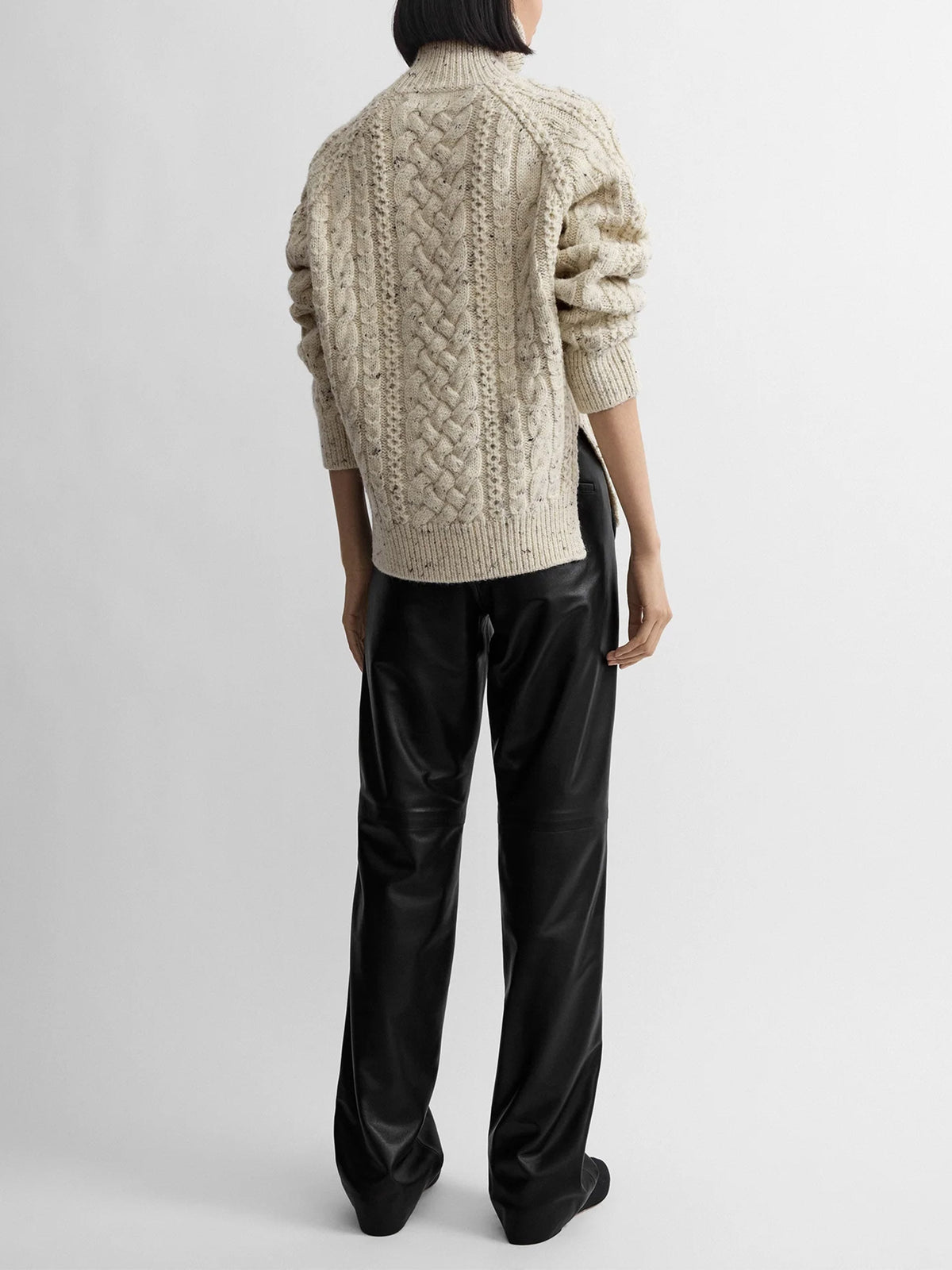 Rollkragenpullover mit Zopfmuster für Damen
