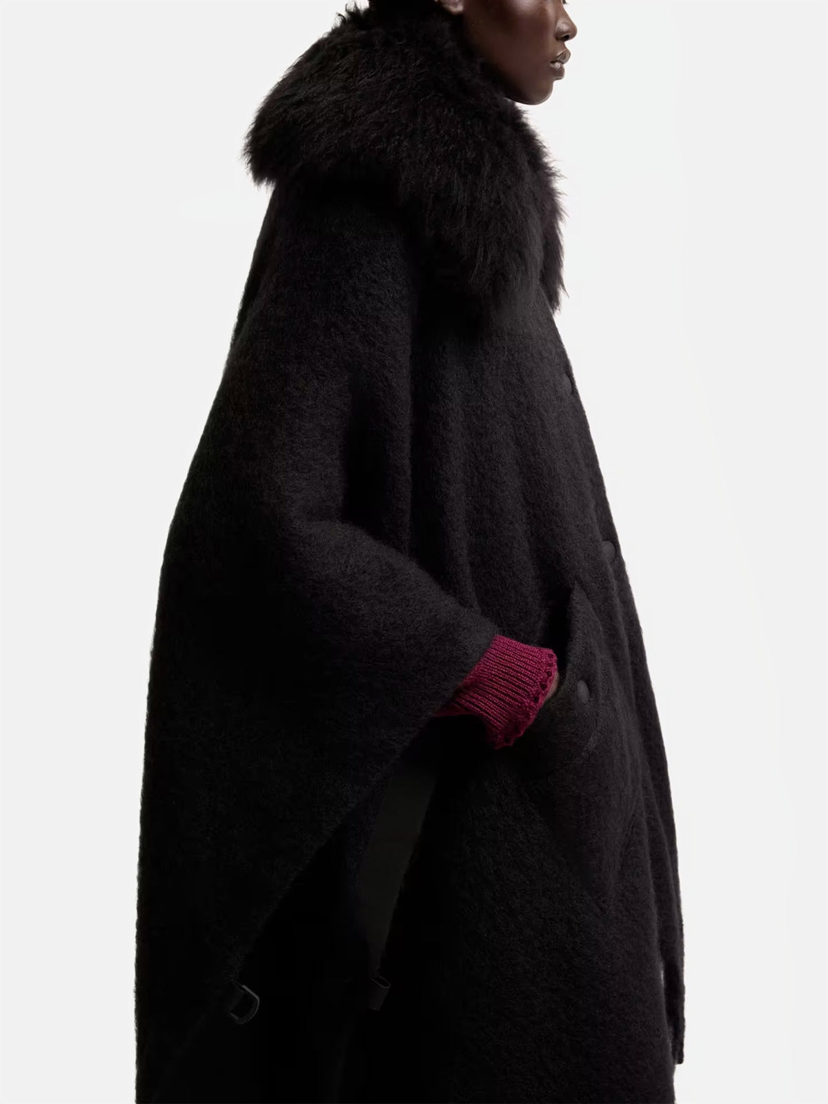 Moncler grenoble Cape mit Shearling-Kragen für Damen Schwarz