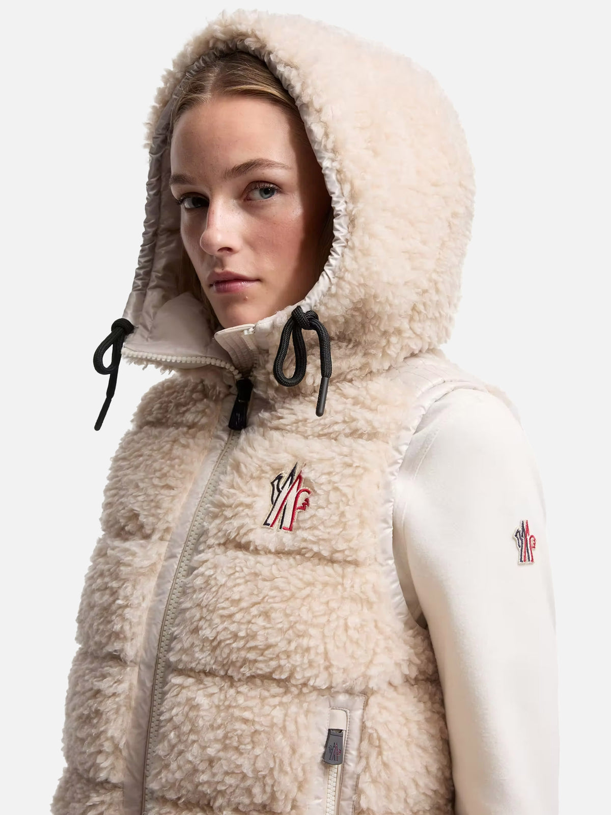 Moncler Grenoble – Teddy-Daunenweste mit Kapuze für Damen Hellbeige - Light Beige