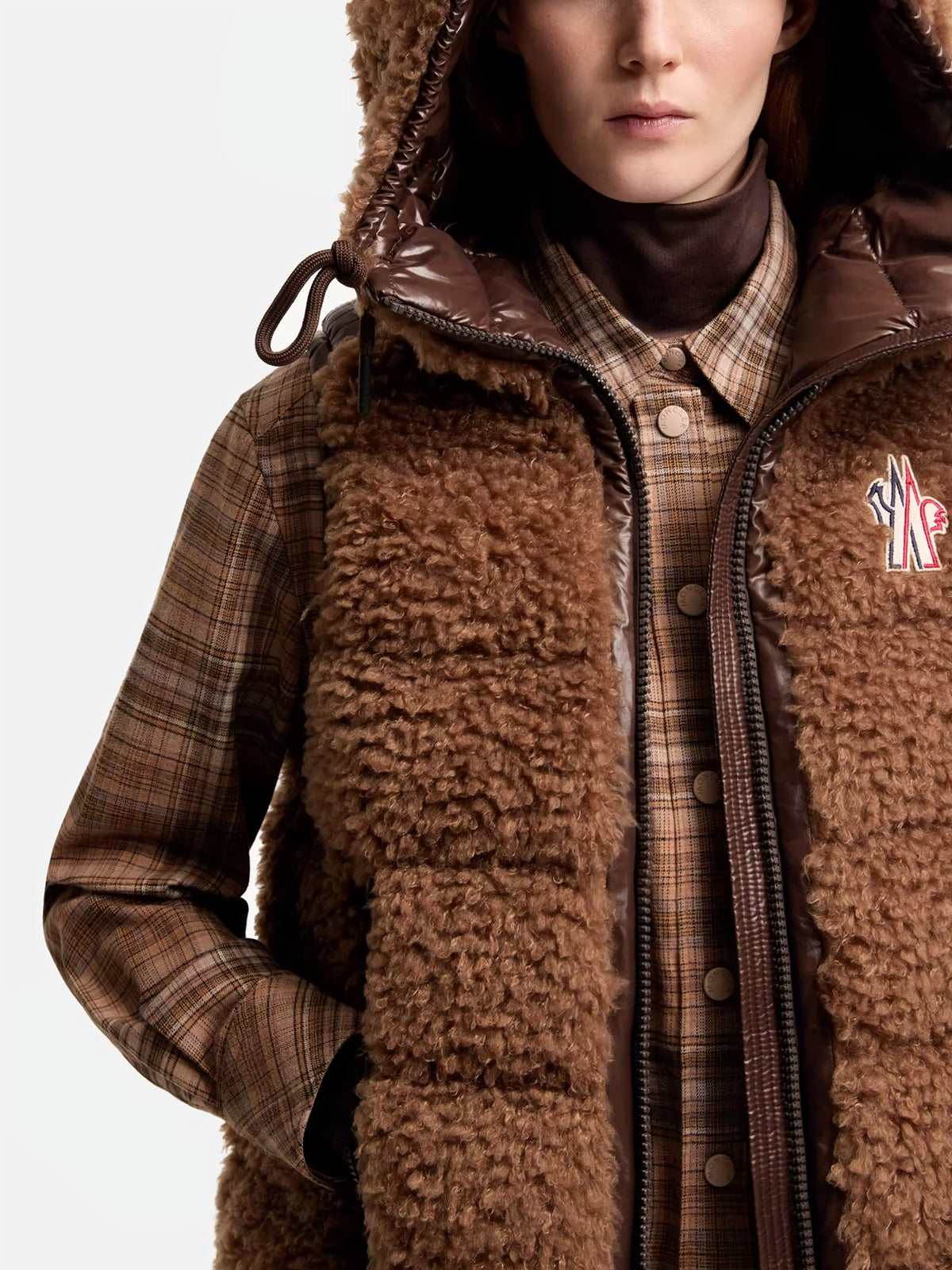 Moncler Grenoble – Teddy-Daunenweste mit Kapuze für Damen Braun - Brown