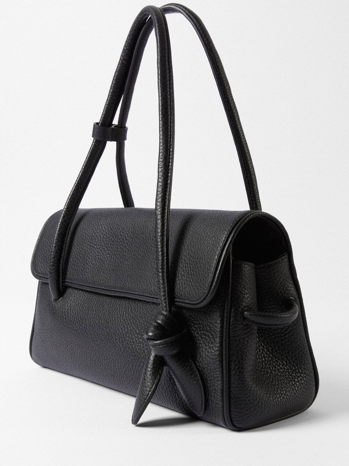 Jacquemus Schultertasche Turismo Long aus Leder Schwarz