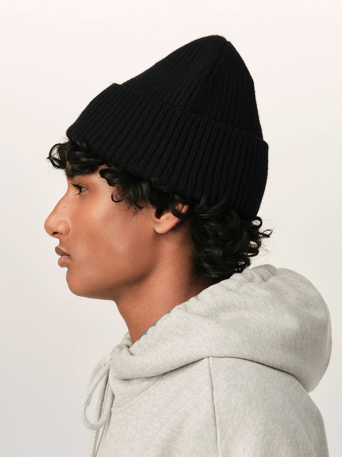 Ami Paris – Mütze aus Wolle mit Ami De Coeur Logo Schwarz/Weiß - Black/White