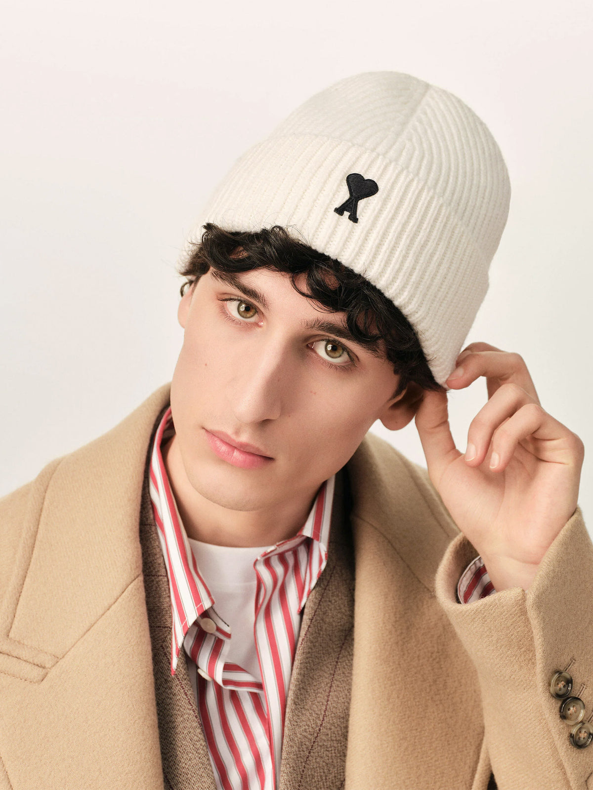 Ami Paris – Mütze aus Wolle mit Ami De Coeur Logo Off-White/Schwarz - Off-White/Black