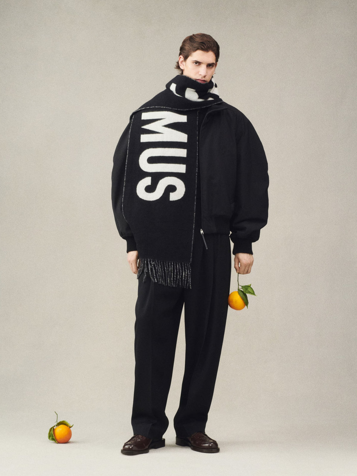 Jacquemus – Schal Jacquemus aus Wolle mit Logo Schwarz - Black