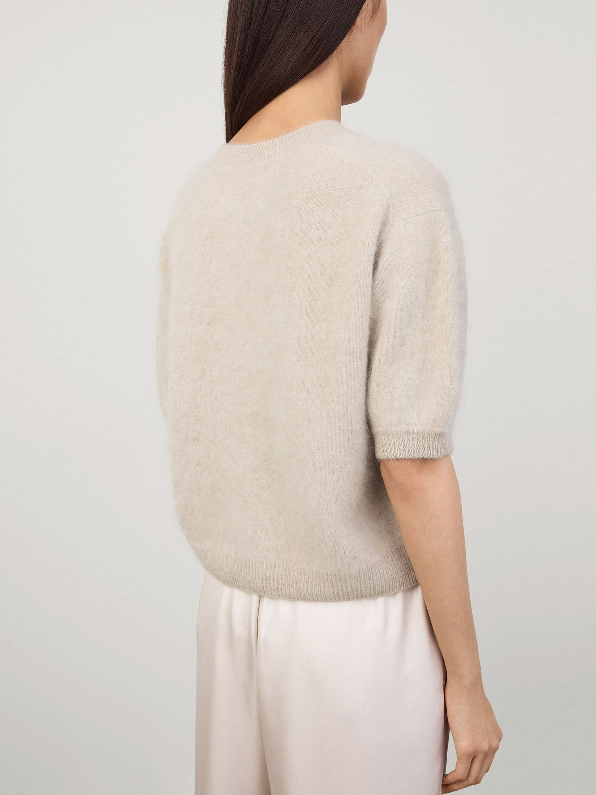 Lisa Yang – Kurzarm-Pullover Juniper aus Kaschmir für Damen Sand Beige