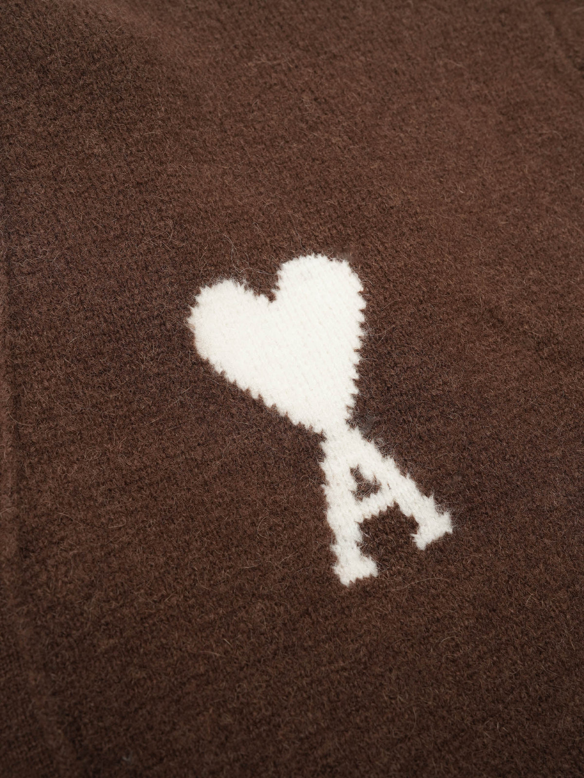 Cardigan Ami De Coeur aus Alpakastrick