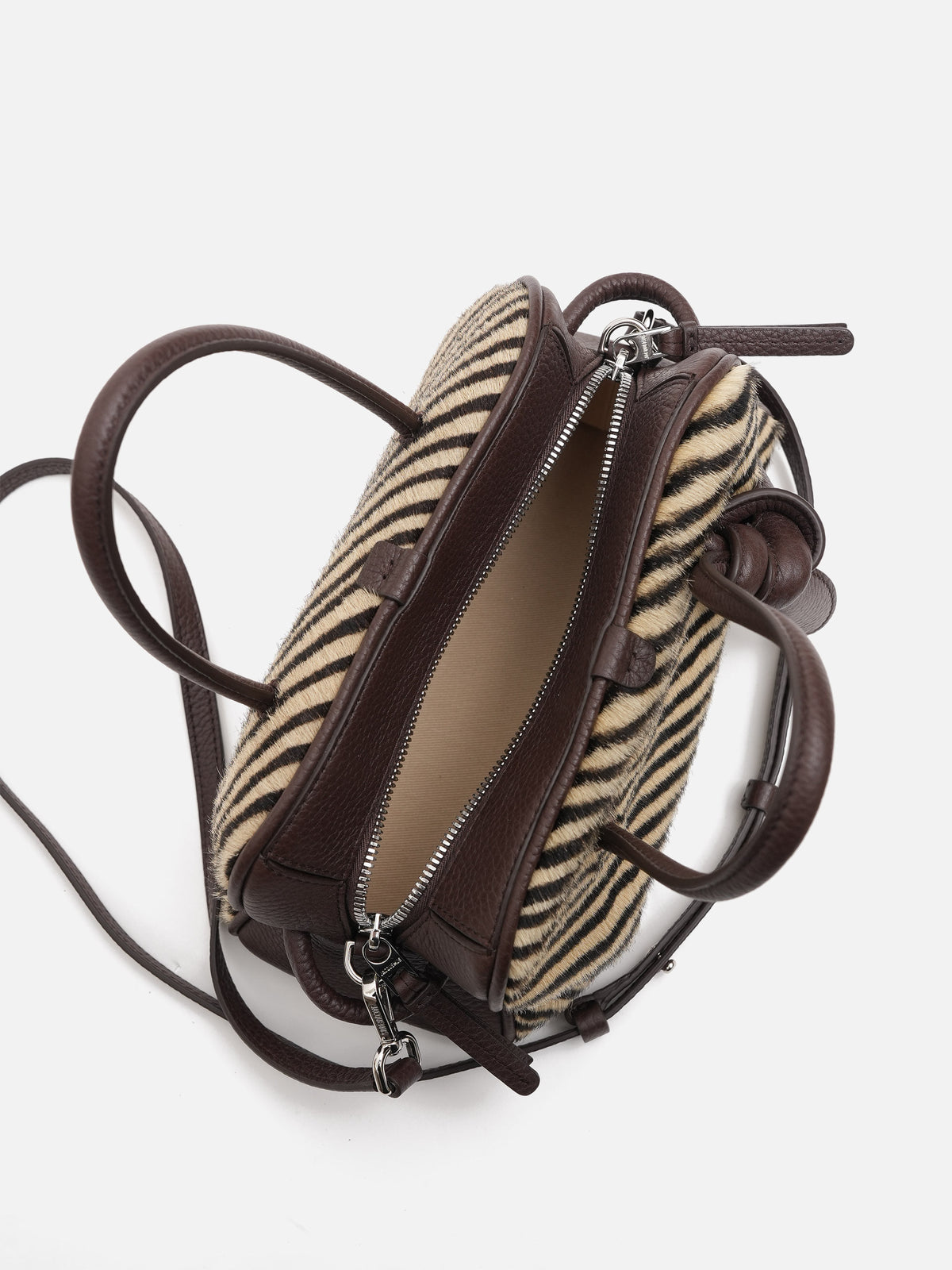 Jacquemus Handtasche Petit Turismo aus Kalbshaar mit Zebramuster Dunkelbraun/Zebra
