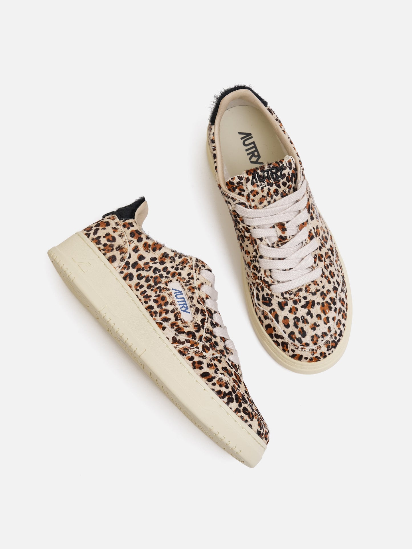 AUTRY - Sneakers Medalist Low aus Kalbshaar für Damen