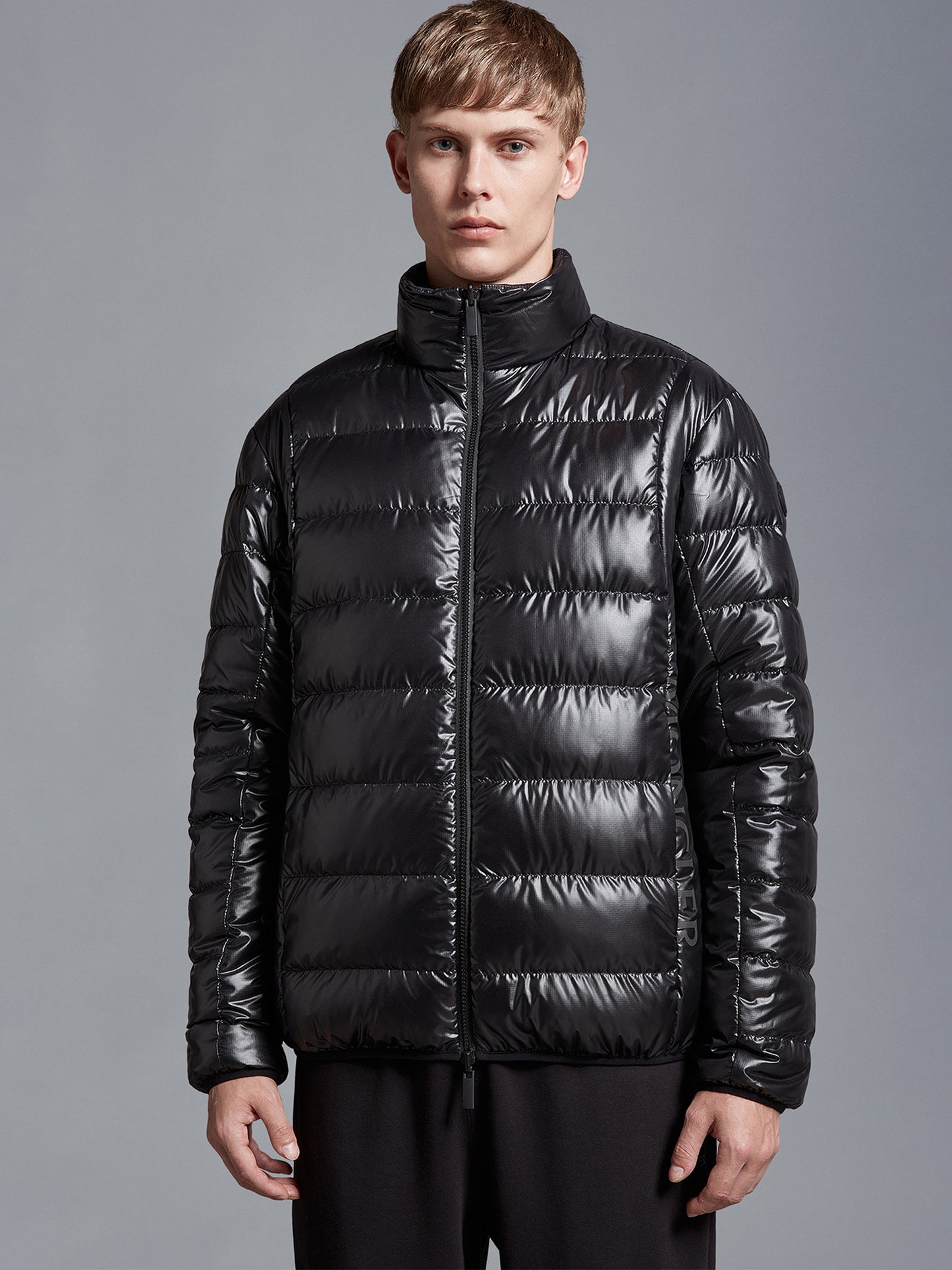 MONCLER - Daunenjacke Tavy