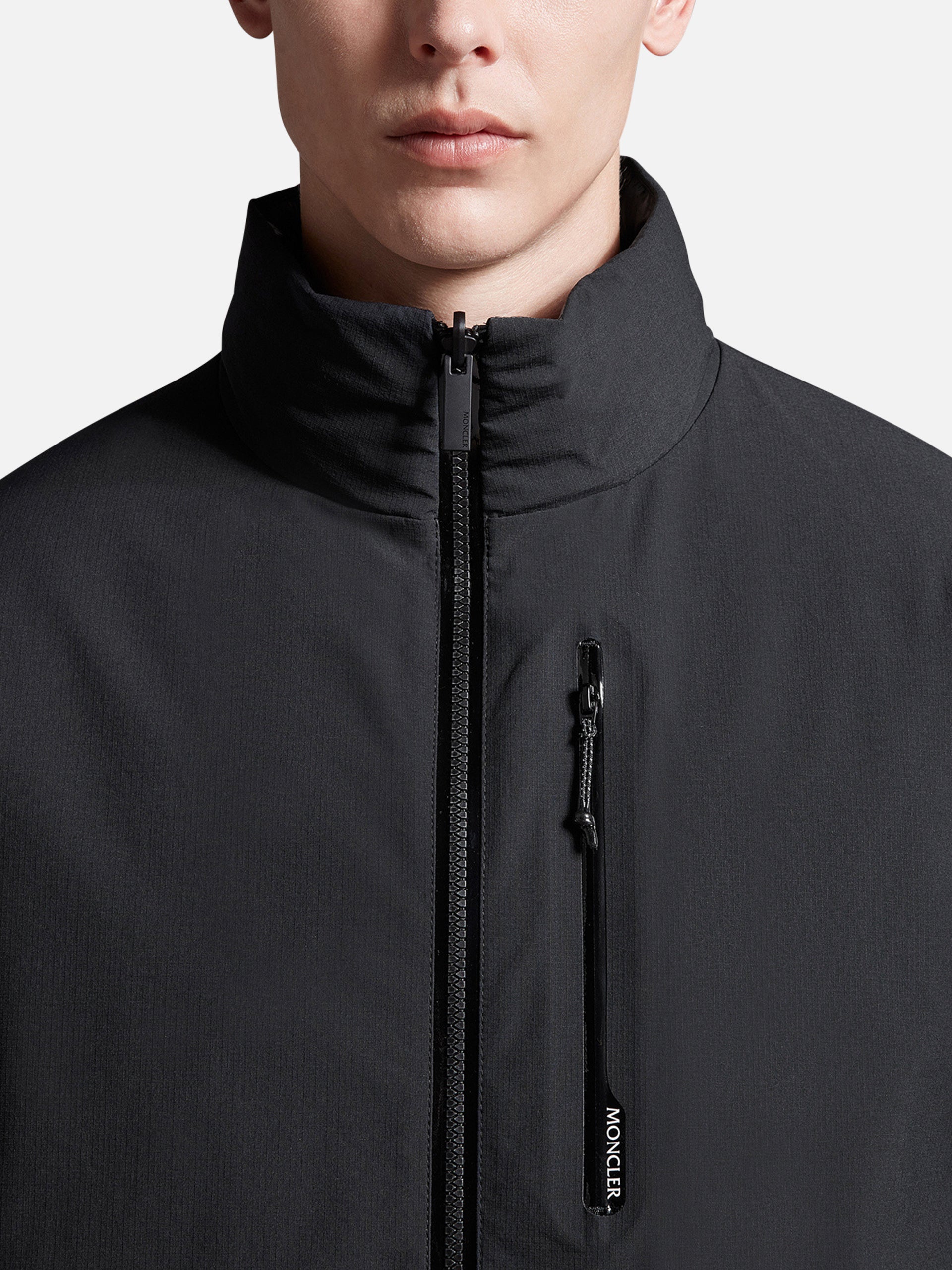 MONCLER - Daunenjacke Tavy