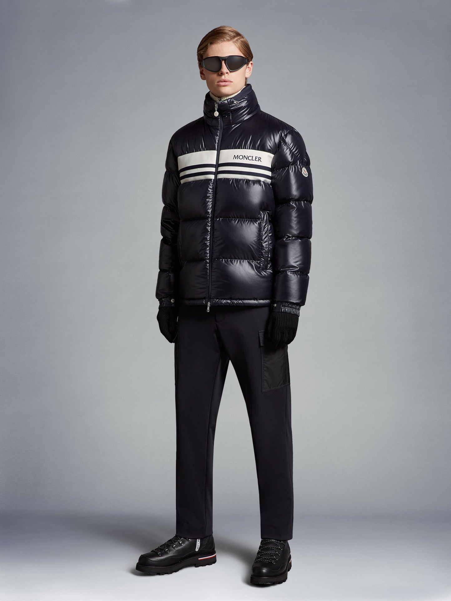 MONCLER - Daunenjacke Skarstind