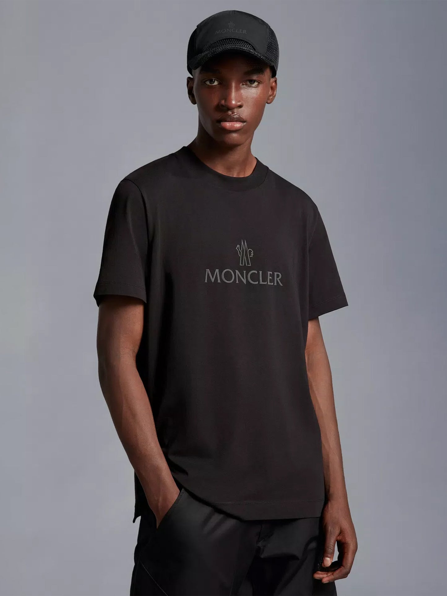 MONCLER - T-Shirt mit Logo-Print