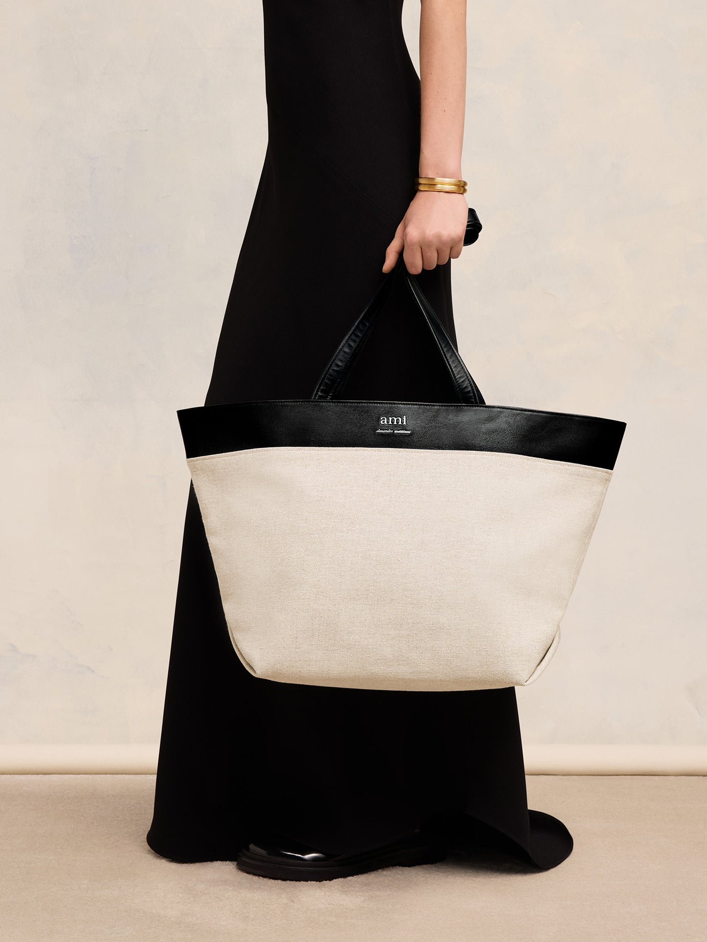 AMI PARIS - East West Ami Shopping Bag